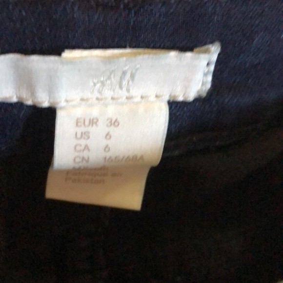 H&M jeans size 6 - Picture 4 of 8